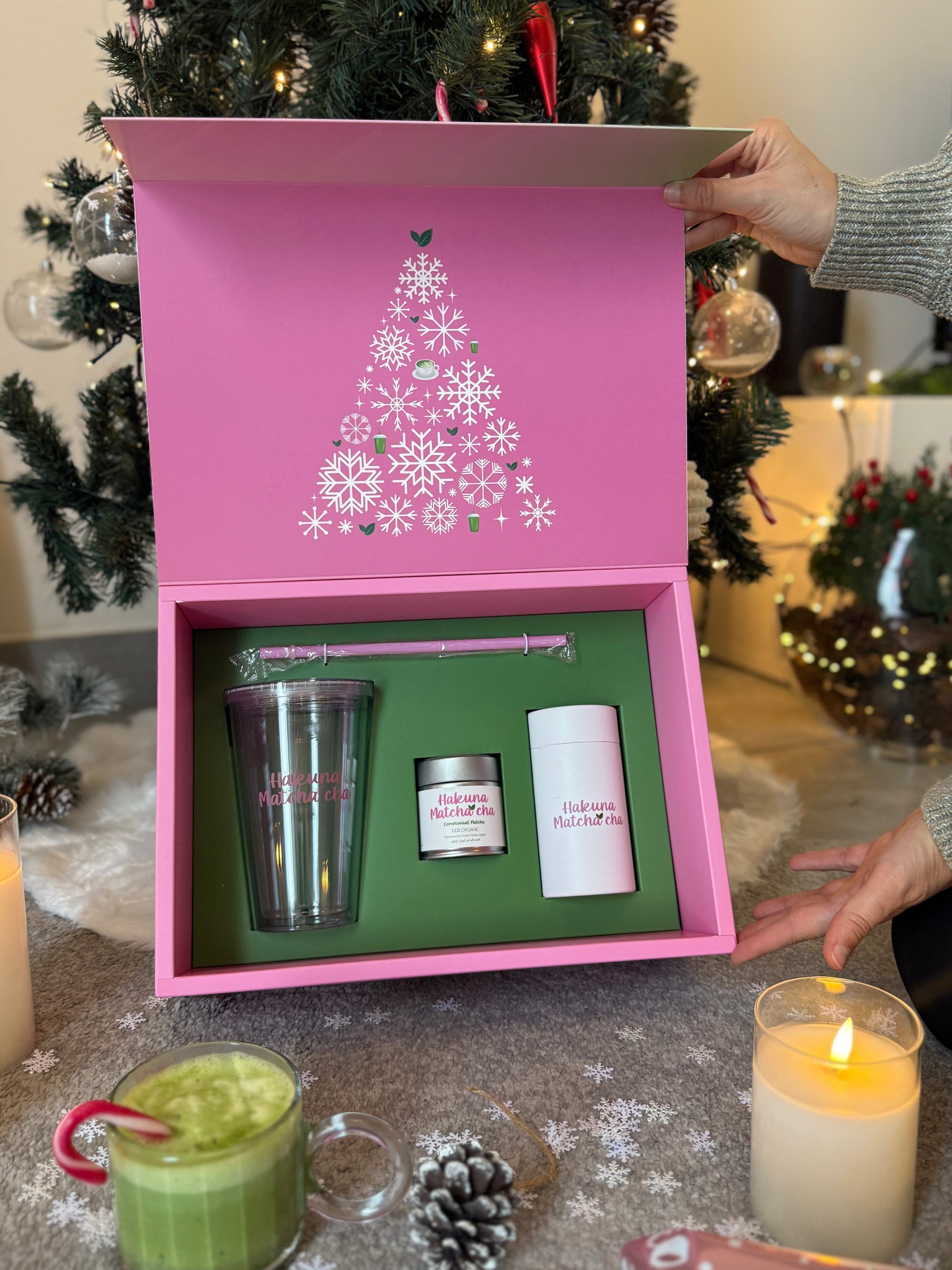 🍵✨ إصدار هاكونا ماتشاشا لعيد الميلاد - المجموعة الأكثر مبيعًا لدينا! *طبعة محدودة*